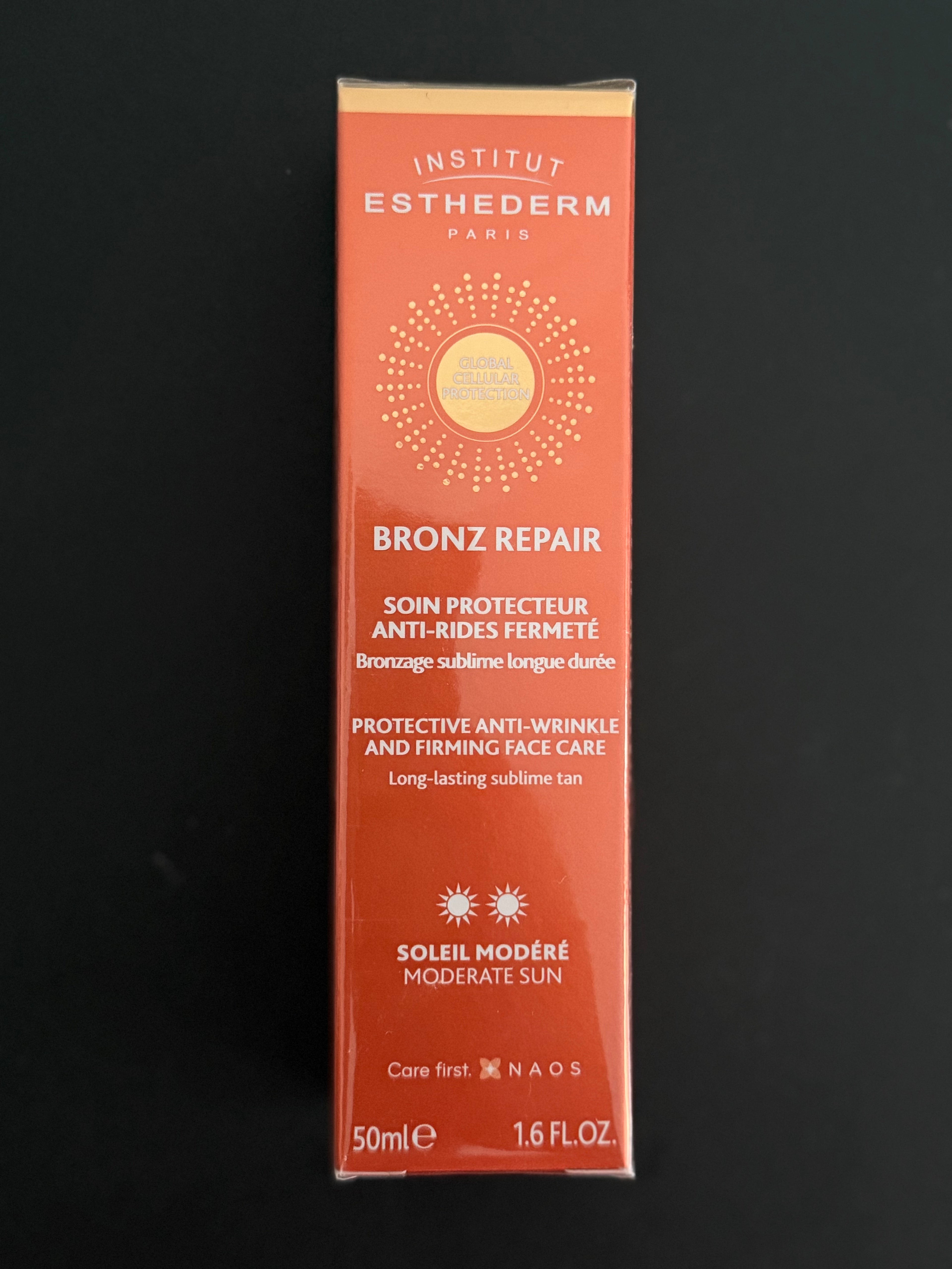 SOIN PROTECTEUR ANTI-RIDES FERMETÉ - SOLEIL MODÉRÉ 50 ml