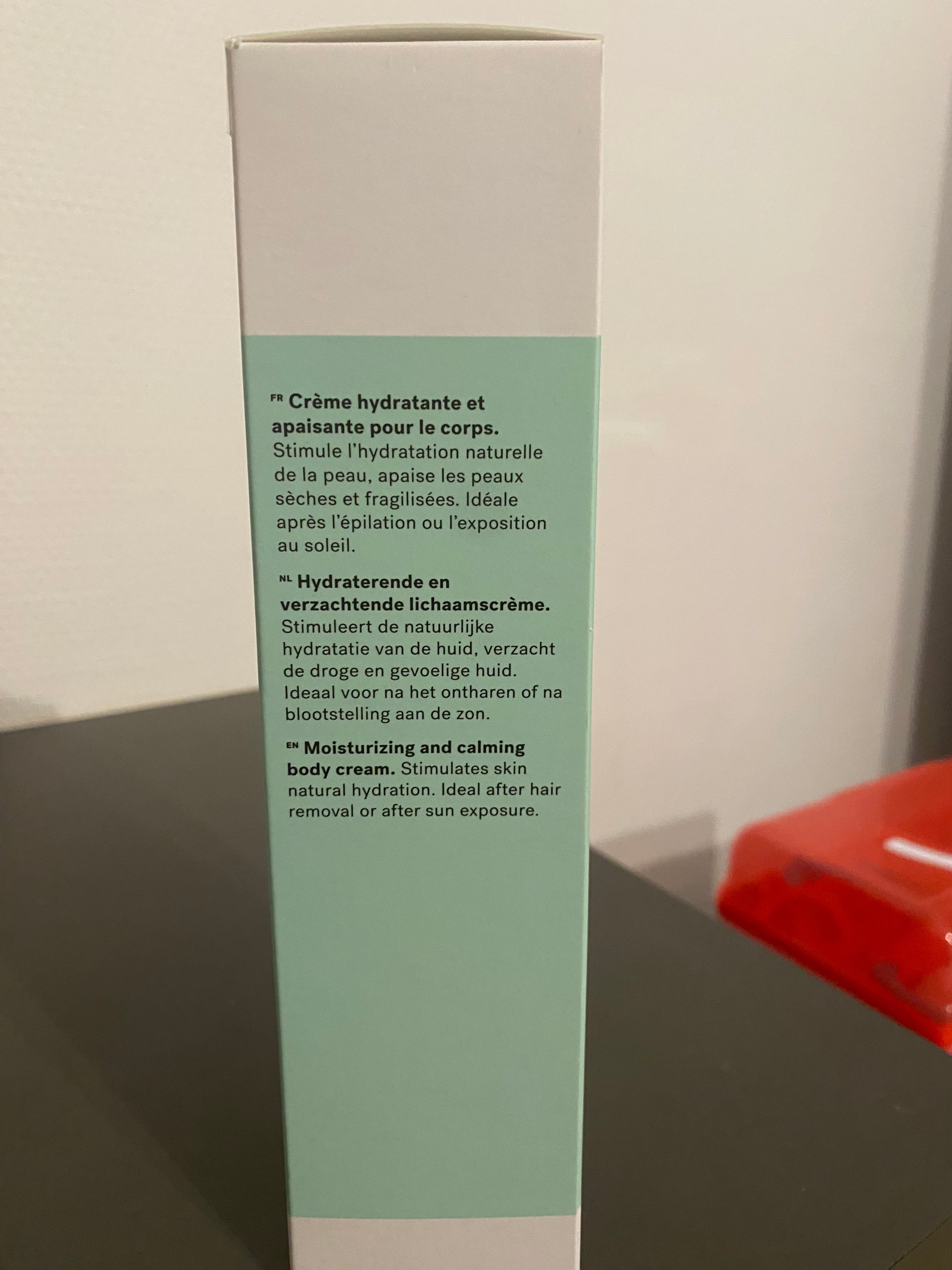 HYDRA REPAIR Crème hydratante réparatrice & apaisante pour le corps