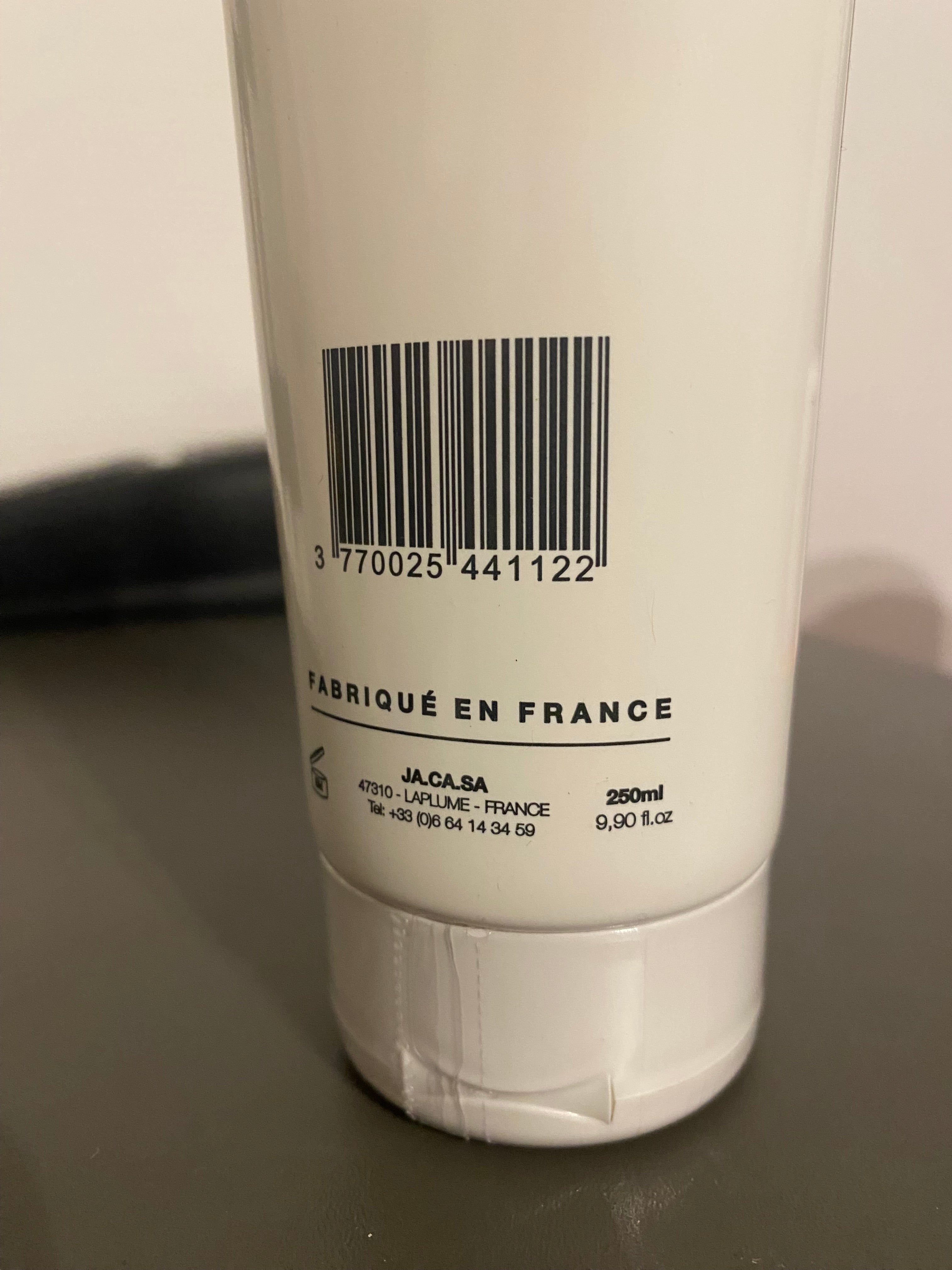 Crème gommante, Eskalia