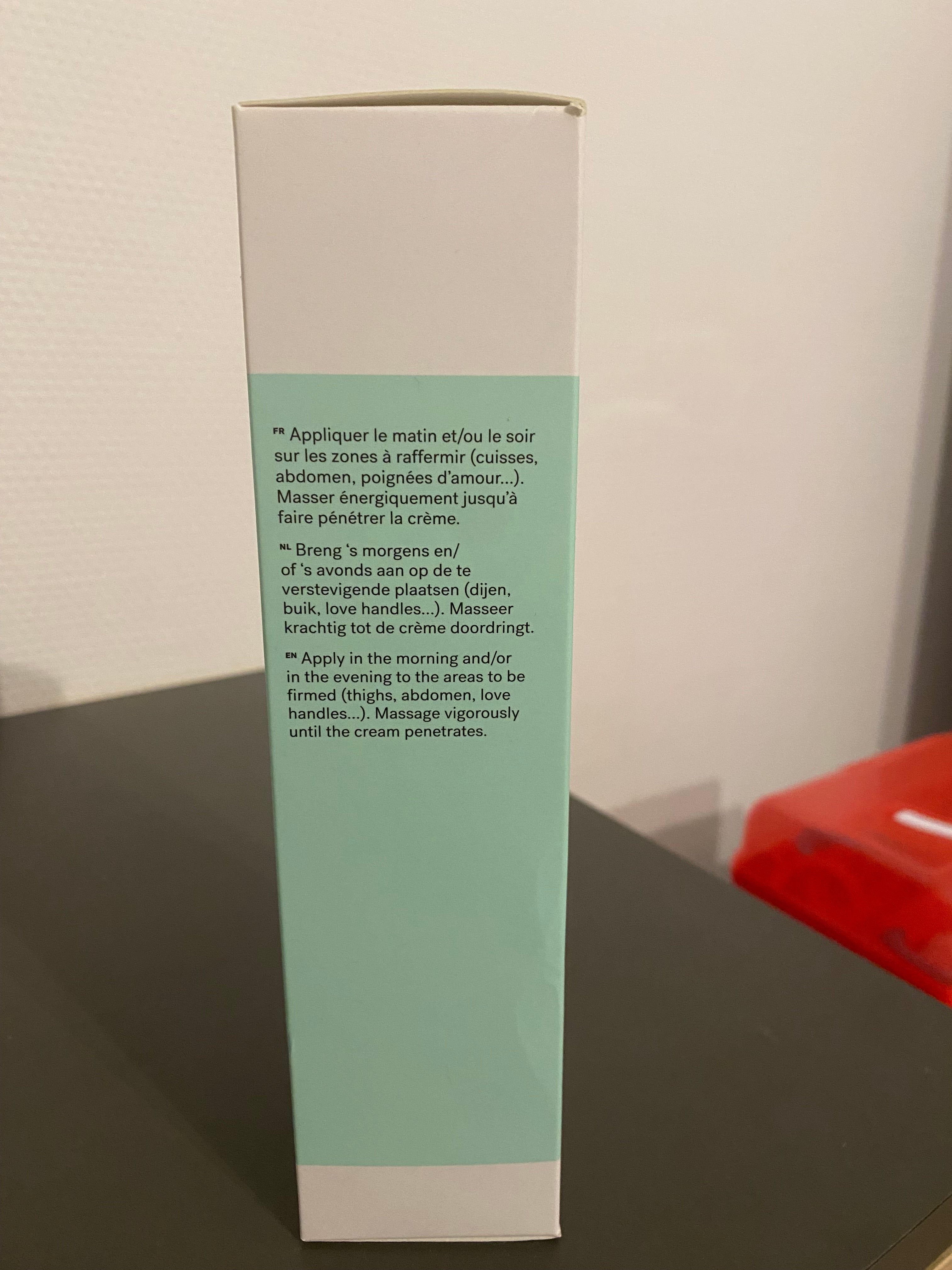 ULTRA FIRM Crème raffermissante pour le corps