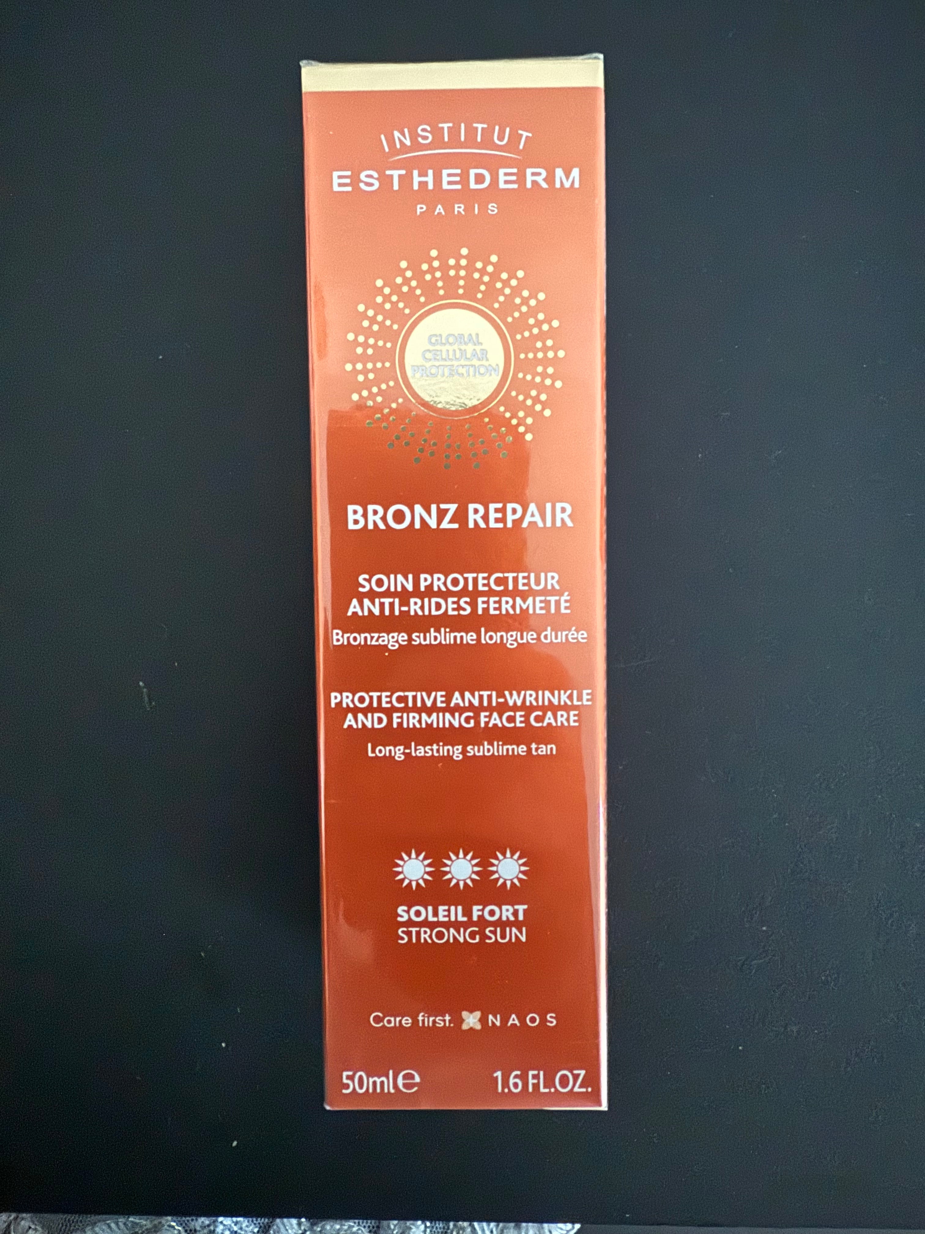 SOIN PROTECTEUR ANTI-RIDES FERMETÉ - SOLEIL FORT 50 ML